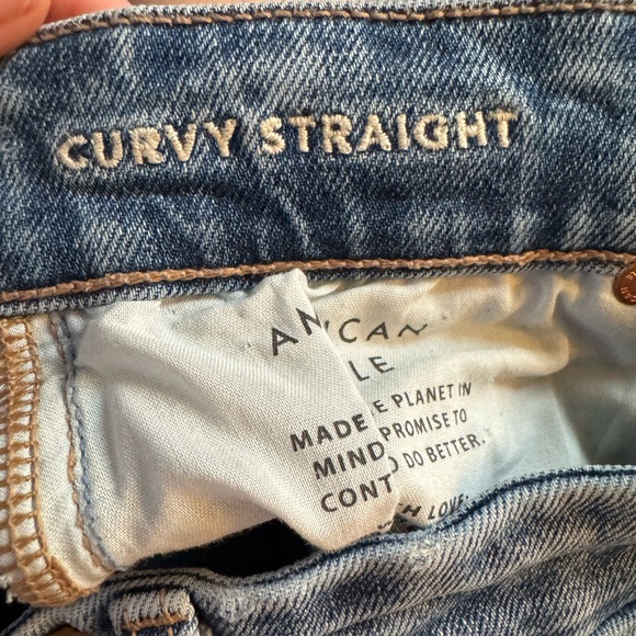 American Eagle Curvy Straight Jeans - Picture 4 of 4